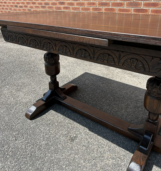 Jacobean Jaycee Style Oak Extending Draw Leaf Refectory Dining Table photo Furniture