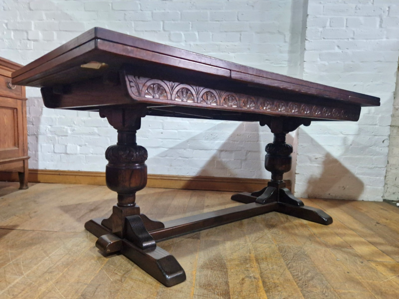 Antique Style Bulbous Carved Oak Extending Drawleaf Dining Table 10 Seater