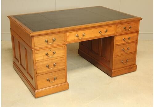 Early 20th Century Walnut Double Pedestal Desk