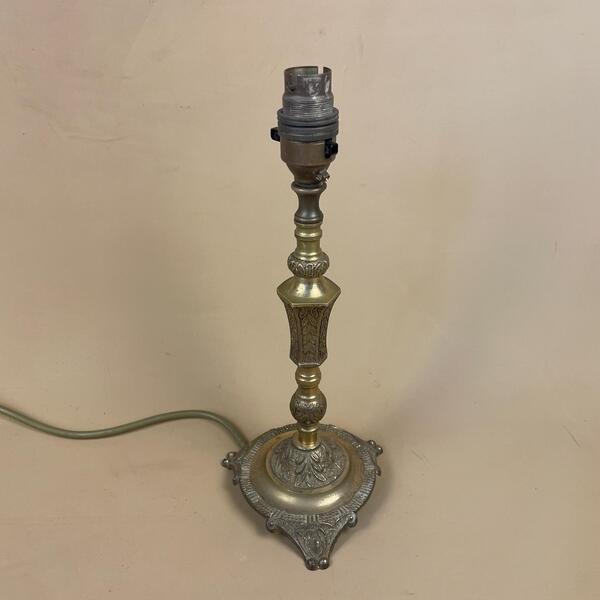 Antique Metal Gold Brass Lamp Light Bedside Side Table Desk Column Ornate Detail Round Base Vintage Pattern Patterned Detail