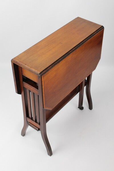 Small Edwardian Mahogany & Inlaid Sutherland Table