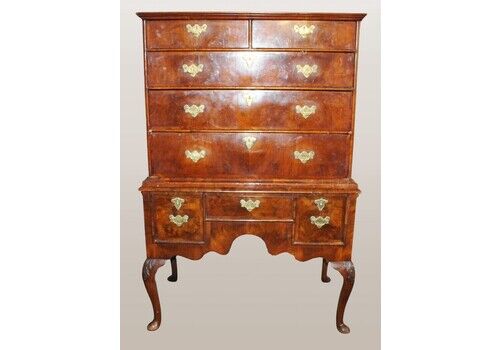 Fine Georgian Figured Walnut Chest On Stand