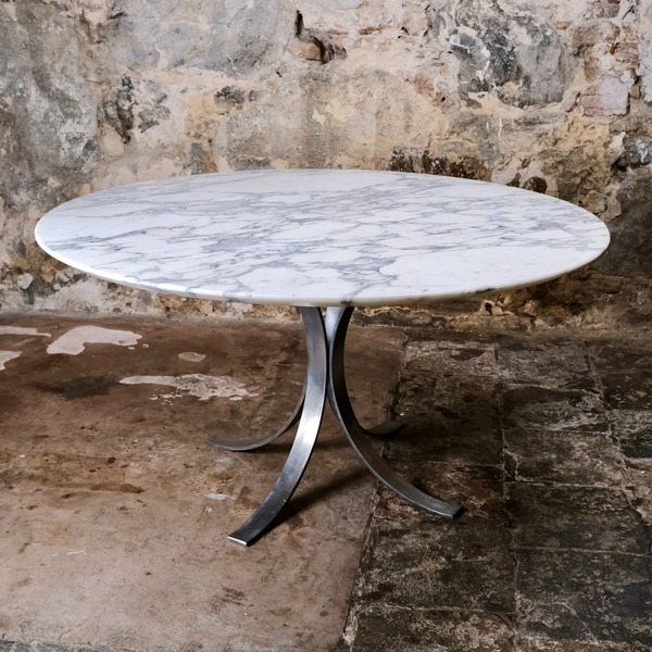 Large Round Carrara Marble Table, Italy, 1970s