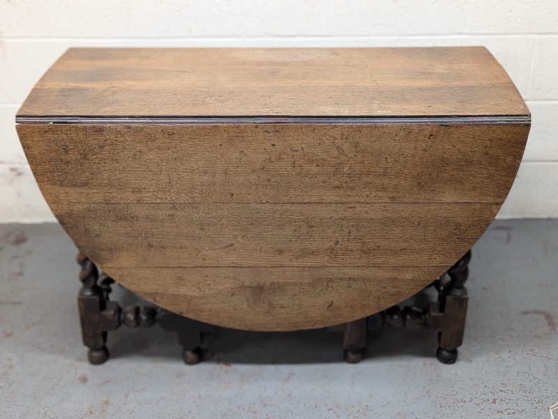 18th Century Solid Oak Barley Twist Gate Leg Drop Leaf Table