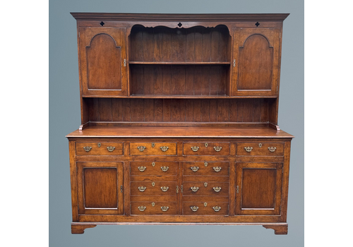 Good Quality Large Oak Dresser And Rack