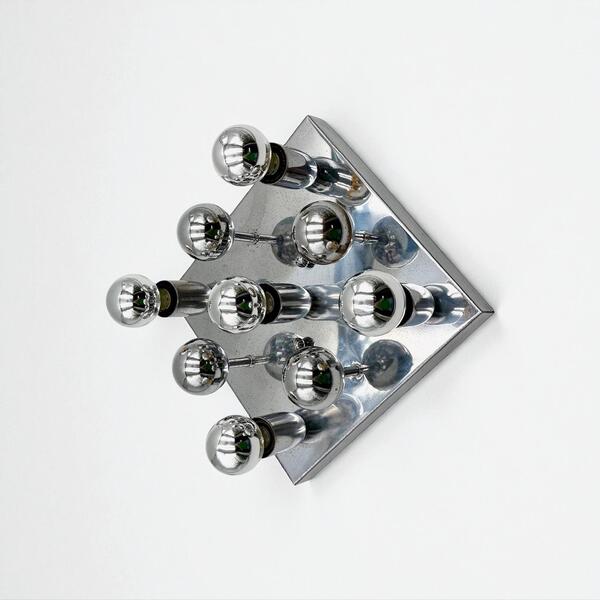 Vintage 70s Chrome Wall Or Ceiling Light – Geometric Space Age Design With Mirrored Bulbs And Spherical Accents