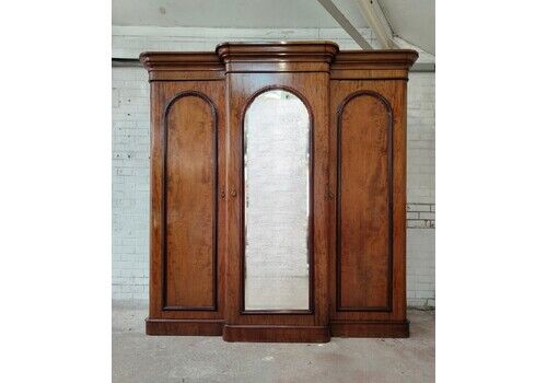Antique Victorian Solid Mahogany Triple Wardrobe Armoire Compactum