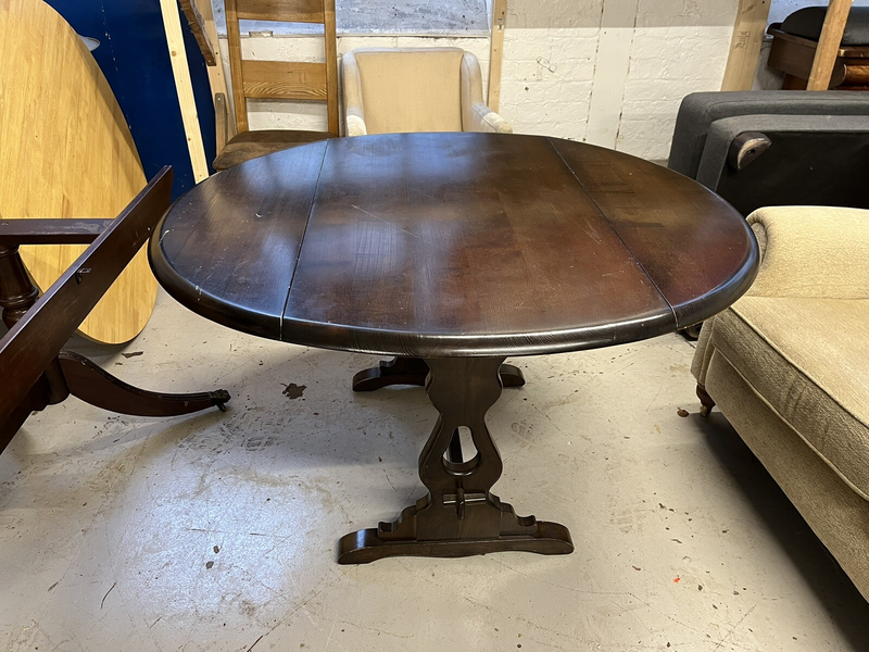 Large Vintage Gateleg  Etxtendable Oval  Barley Twist Drop Leaf  Dining Table