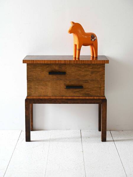 1930s Scandinavian Deco Bedside Table In Burl Wood