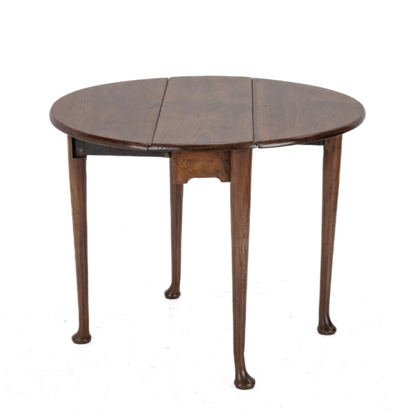 George II Mid 18th Century Mahogany Small Round Gate Leg Drop Leaf Pad Foot Occasional Dining Table (Georgian Side)