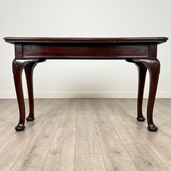 Antique 19th Century Good Quality Hall Table In Mahogany