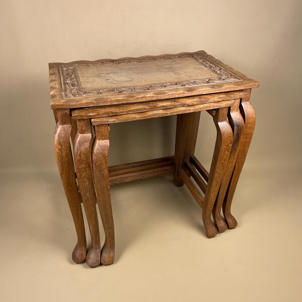 Vintage Nest Of 3 Wooden Coffee Tables Subtle Scalloped Edge Floral Hand Carved End Tables C.1960's Trio Set Of Three