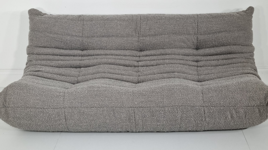Ligne Roset Togo 3 Seater In Grey Boucle Excellent Condition