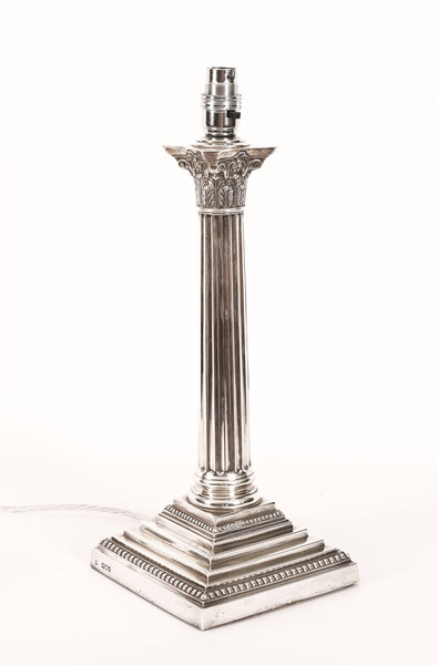 Antique Sterling Silver Corinthian Lamp Goldsmiths 1899 19th C