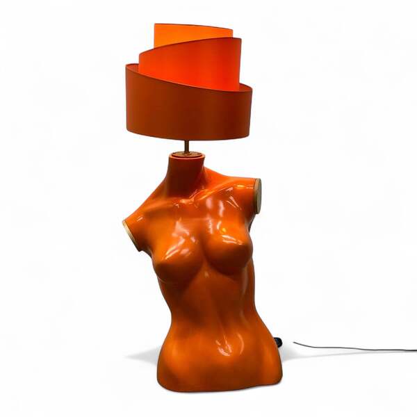 Retro Lamp Bust Orange
