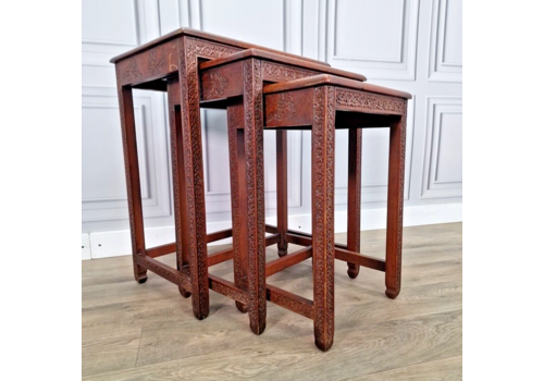 Vintage Chinese Floral Nest Of 3 Heavily Carved Wooden Side Nested Tables Rose