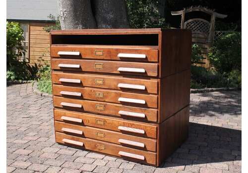 Vintage Architect
