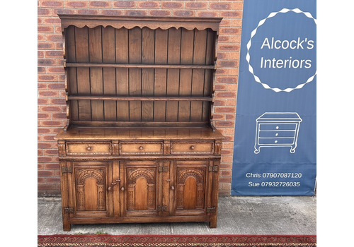 Titchmarsh & Goodwin English Oak Jacobean Style Carved Dresser & Rack Rl29