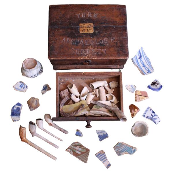 19th Century York Archaeology Society Musuem Oak Collectors Box | Vinterior