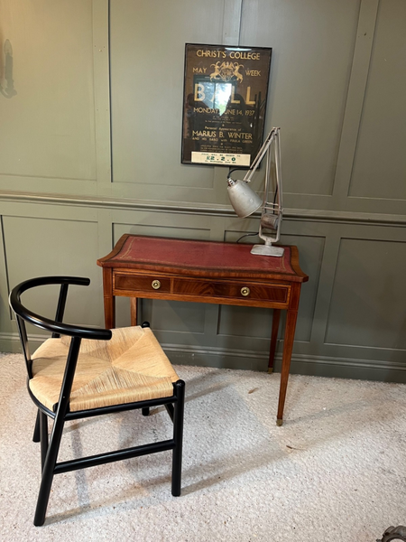 Antique Desk With Leather Top Circa Early 1900’s. | Vinterior