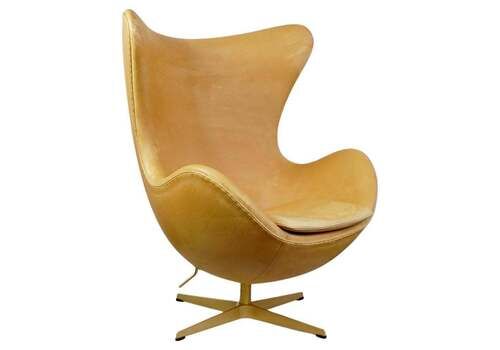 Leather Egg Chair By Arne Jacobsen For Fritz Hansen Limited Anniversary Edition