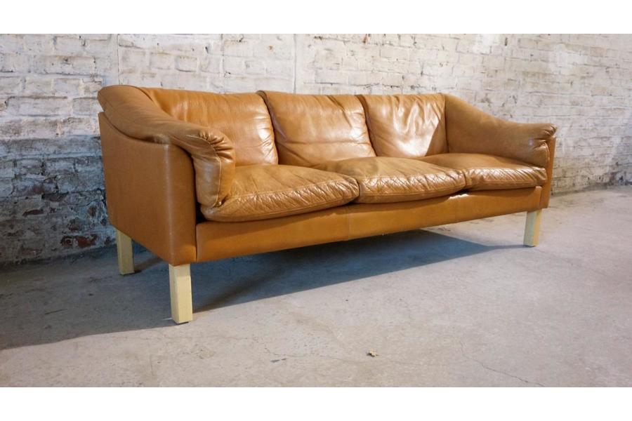 Havana Leather Scandinavian Sofa