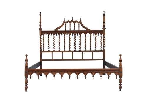 Spaans Provinciaal Vierpostbed met Spijlen, ca. 1920