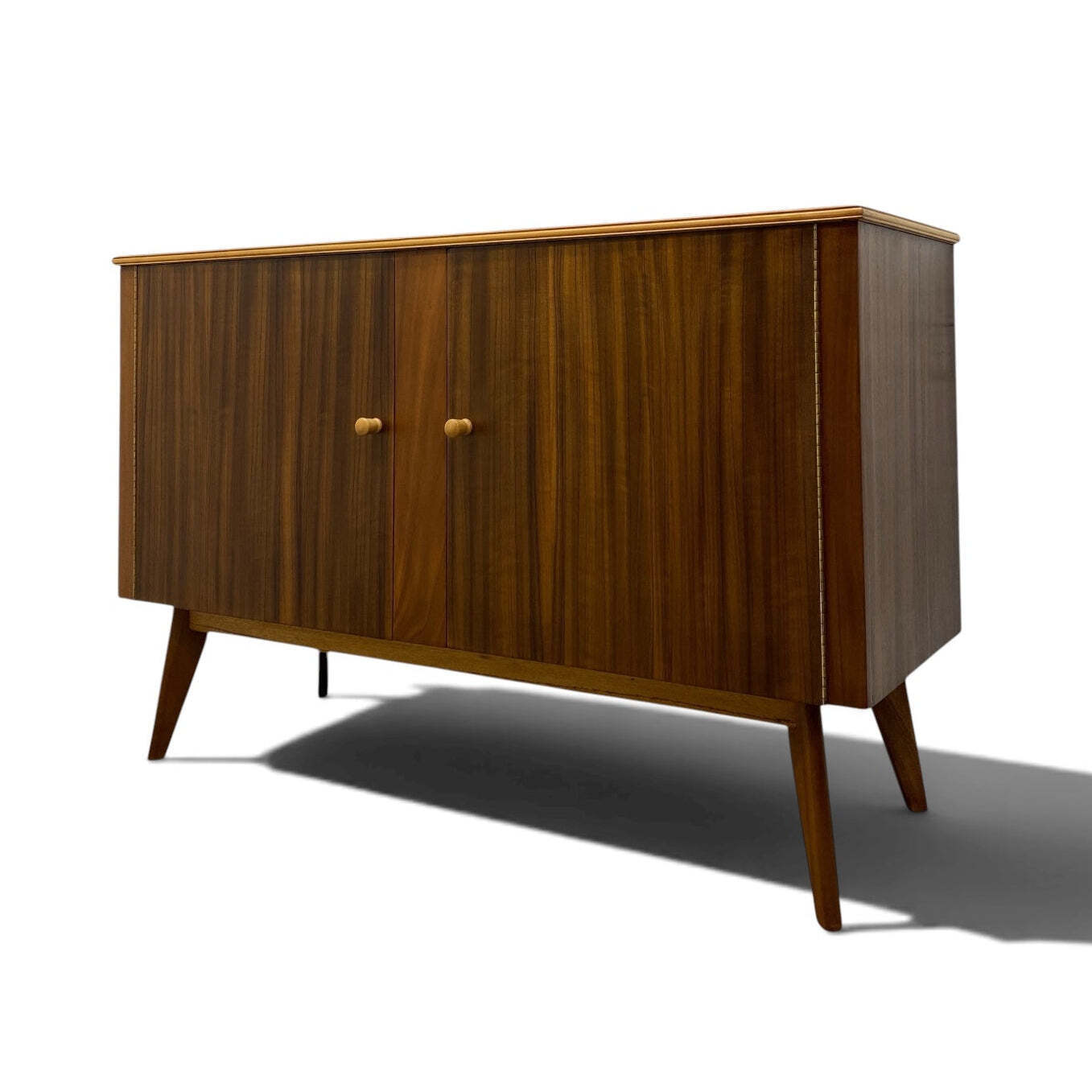 Morris of Glasgow Furniture | Vinterior