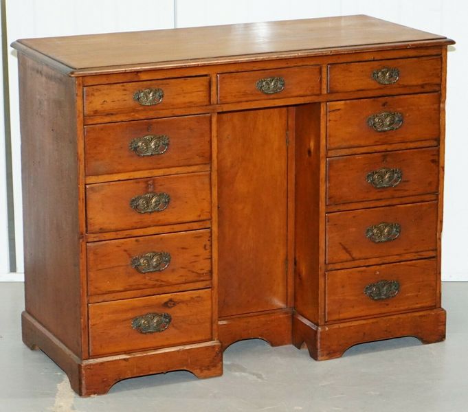 Small Victorian 1880 Solid Walnut Knee Hole Writing Desk Lots Of Small Victorian 1880 Solid Walnut Knee