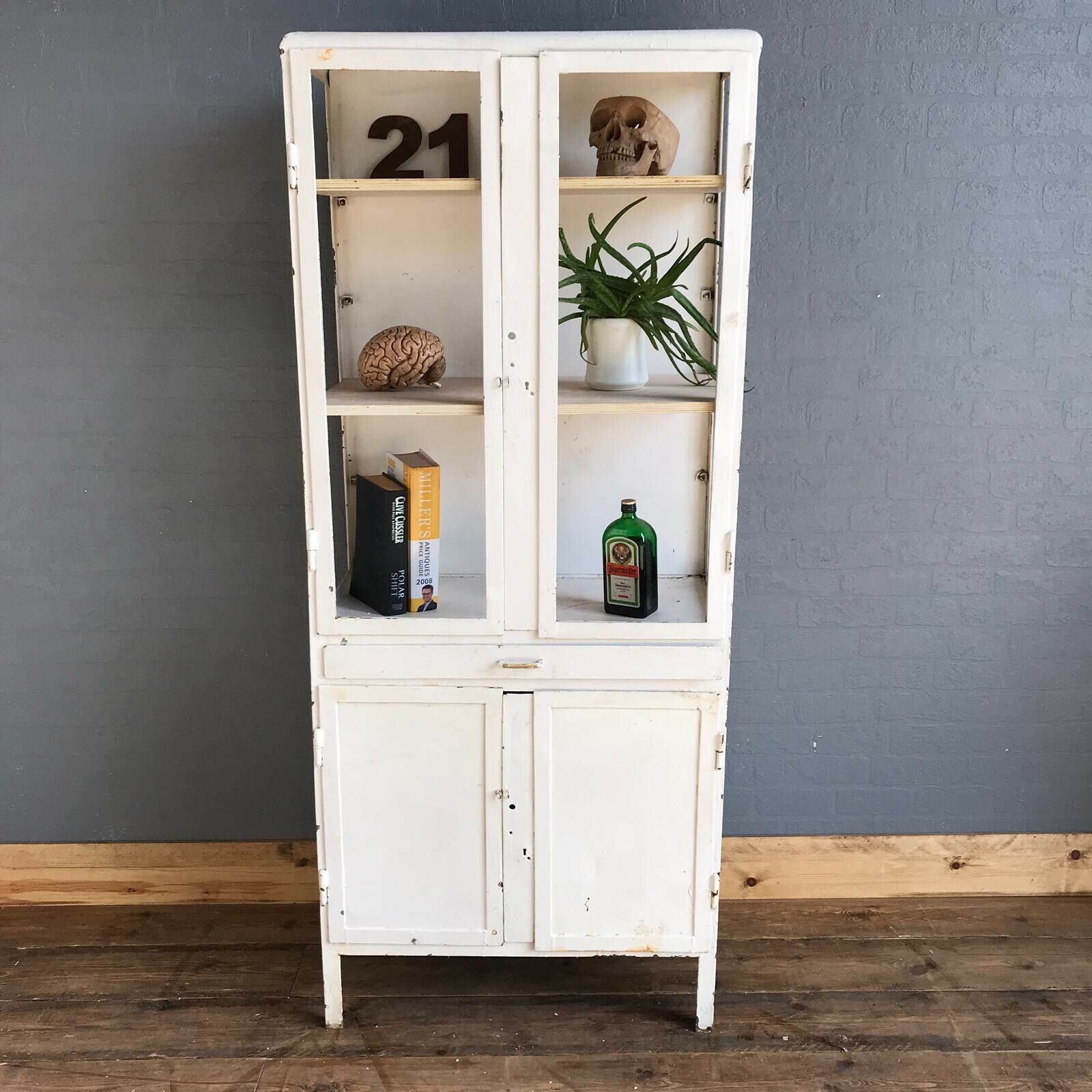 Vintage Hospital Medical Cocktail Cabinet Metal Industrial Kitchen Bathroom B Vinterior