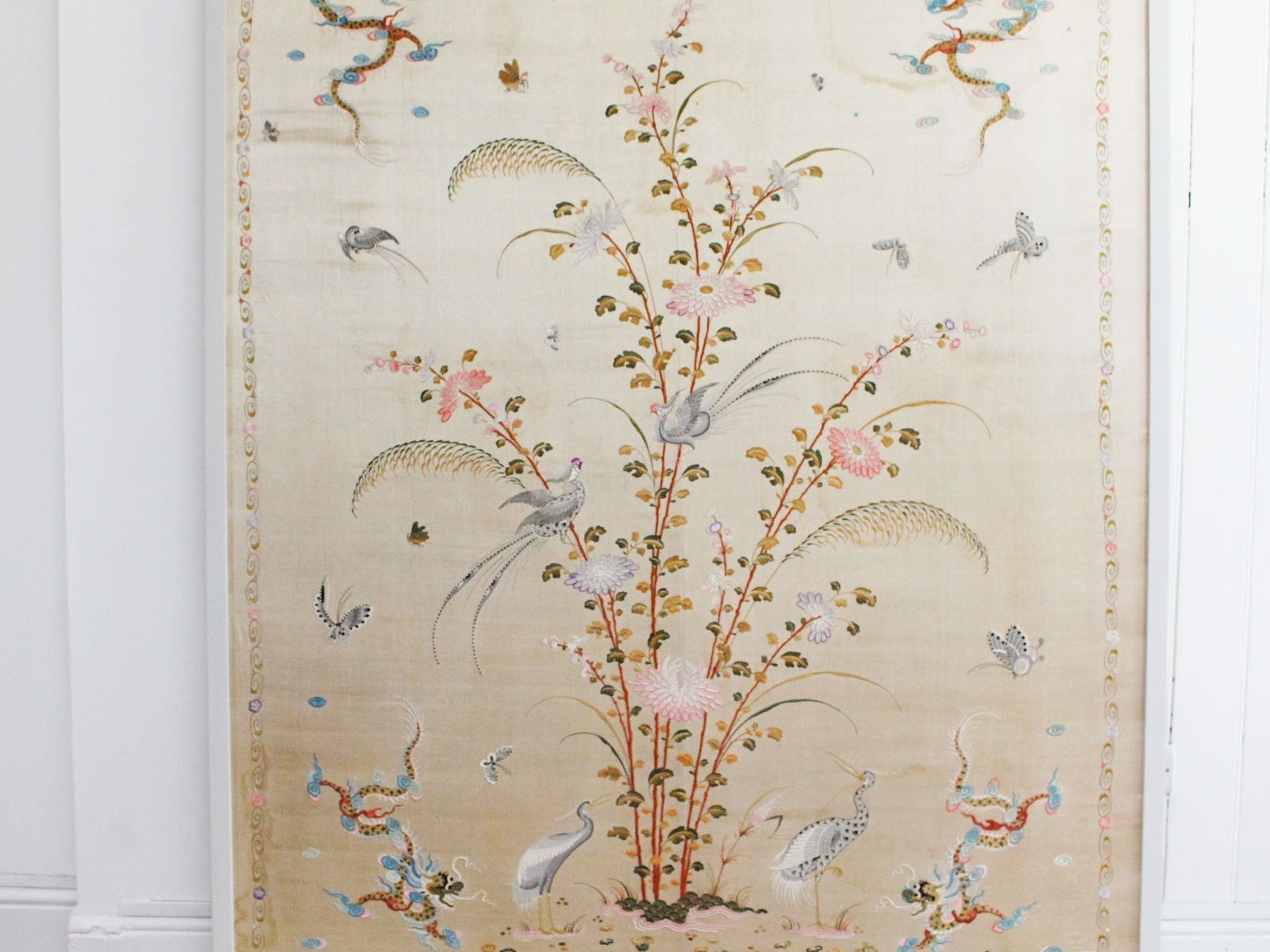 An Exceptional Large Antique Chinese Silk Embroidery Vinterior Antique Chinese Silk Embroidery