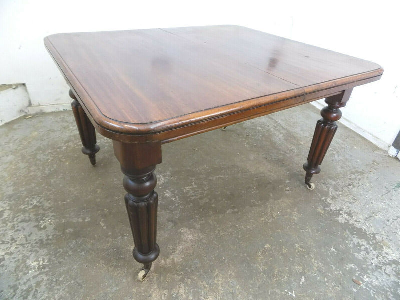 Antique,Victorian,Mahogany,Small,Dining Table,Castors,Fluted Legs