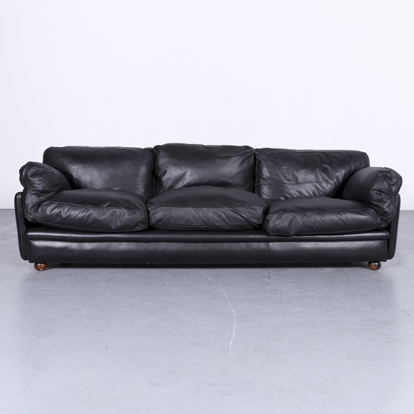 Poltrona Frau Designer Leather Sofa Black Genuine Three Seater Couch 6612
