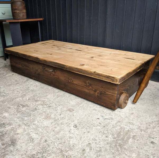 Antique Pine Under Bed Storage Box Vinterior