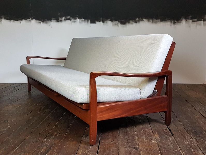 Vtg Mid Century Reupholstered Linen Toothill Sofa Bed Danish Design