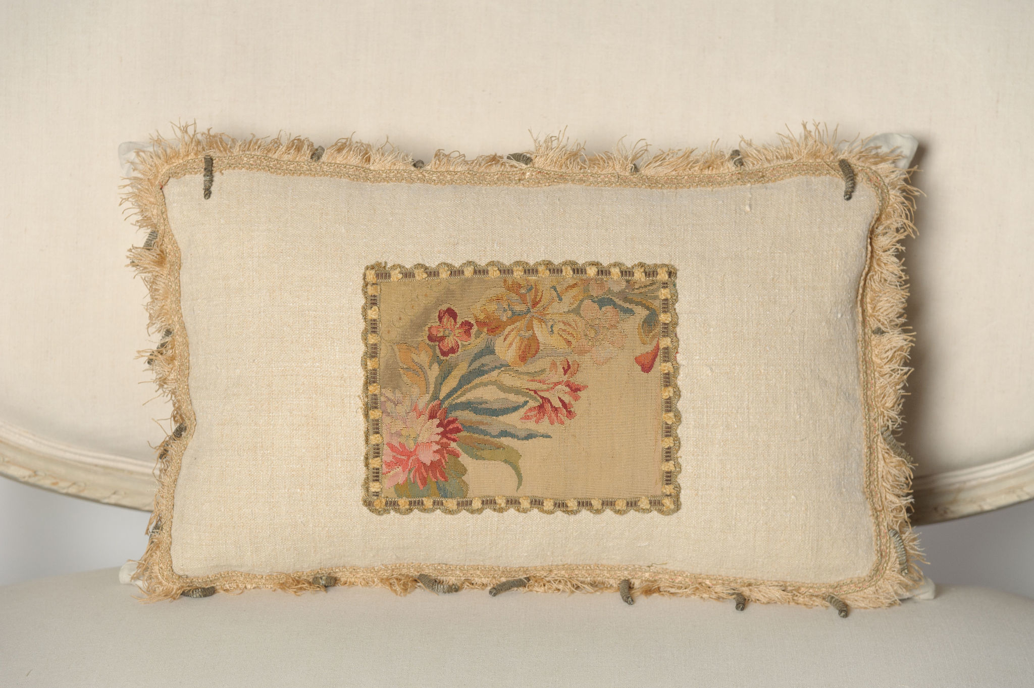 Antique Aubusson Cushion Vinterior