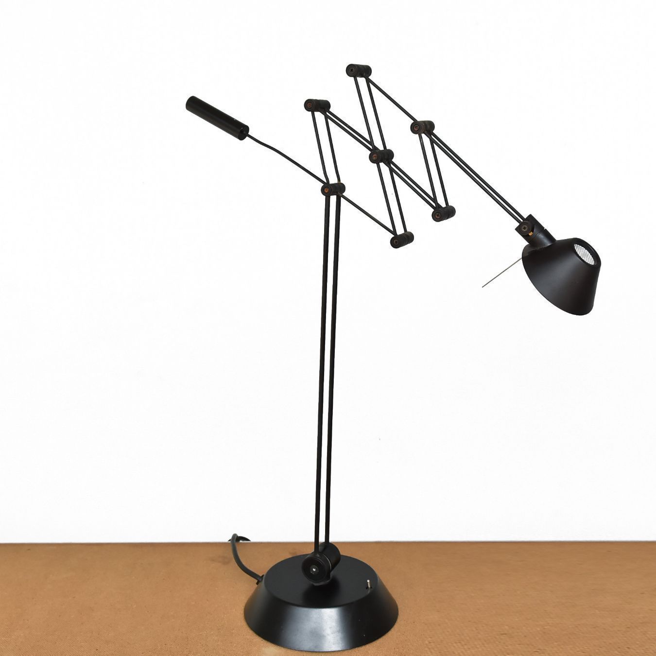 Vintage Italian Design Desk Lamp From The 80s Vinterior