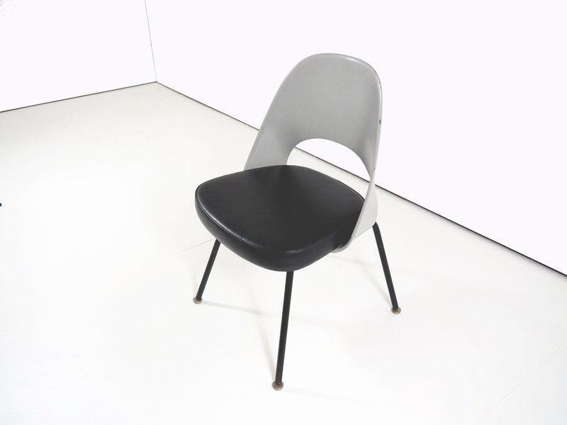 Vintage No 72 Desk Chair By Eero Saarinen For Knoll Inc Knoll International Eero Saarinen Knoll Vinterior