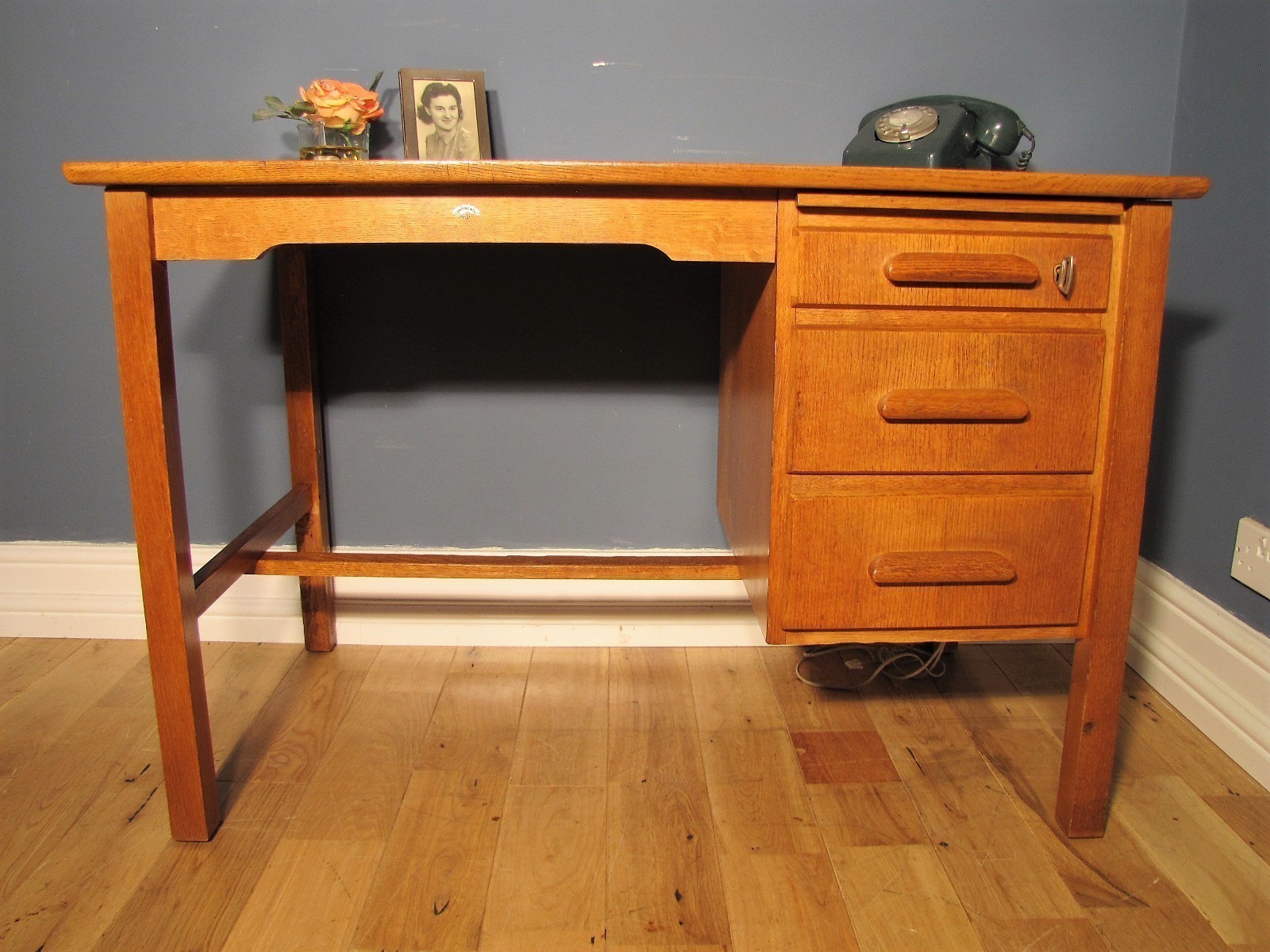 Vintage Industrial Oak Single Pedestal School Teacher S Desk 1950