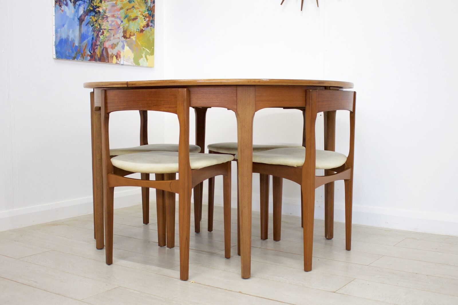 Mid Century Nathan Extending Dining Table & 4 Dining Chairs unknown