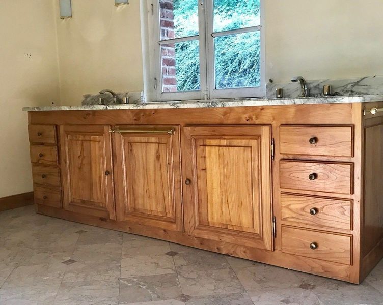 Double Washbasin Marble Top Bathroom Vinterior