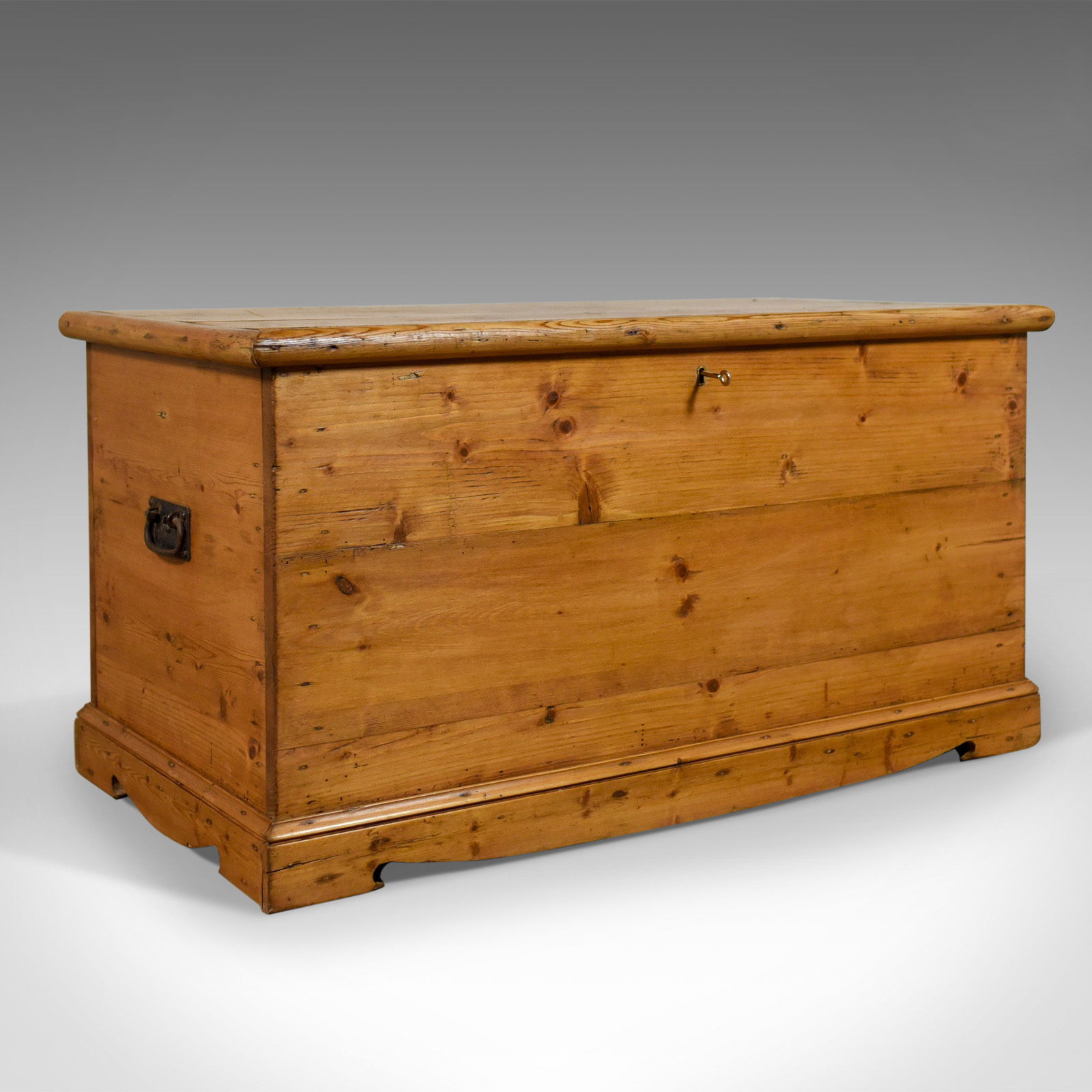 Antique Pine Trunk English Victorian Blanket Chest Circa 1900
