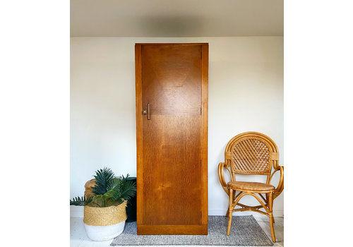 Slim Wardrobe