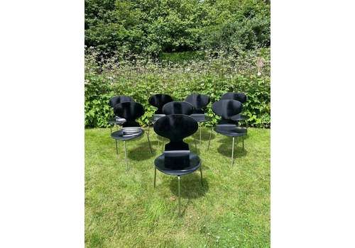 Original Mid Century Modern Black Model 3100 'Ant' Chairs Designed By Arne Jacobsen For Fritz Hansen X 8
