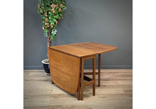 Attractive Large Vintage Teak Drop Leaf Dining Kitchen Table