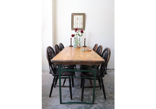 Gorgeous Vintage Pine Trestle Table With Aged Varnished Top And Metal Folding Legs