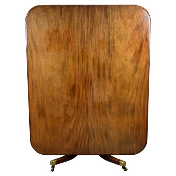 19th Century English Regency Mahogany Dining Table