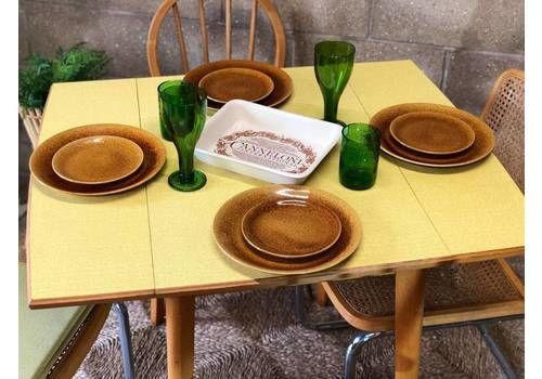 Extending Formica Kitchen Table In Mellow Yellow