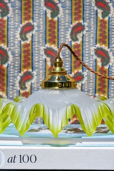 1940's Frosted Glass Snowflake Pendant Light With Lime Border