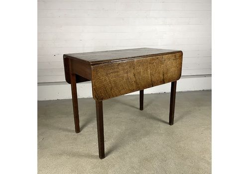 Simple Victorian Oak Drop Leaf Table